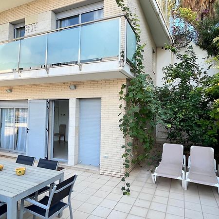 Апартаменты Tranquil Duplex In Sitges, Barcelona,Sea Views, Parking, Terrace Экстерьер фото